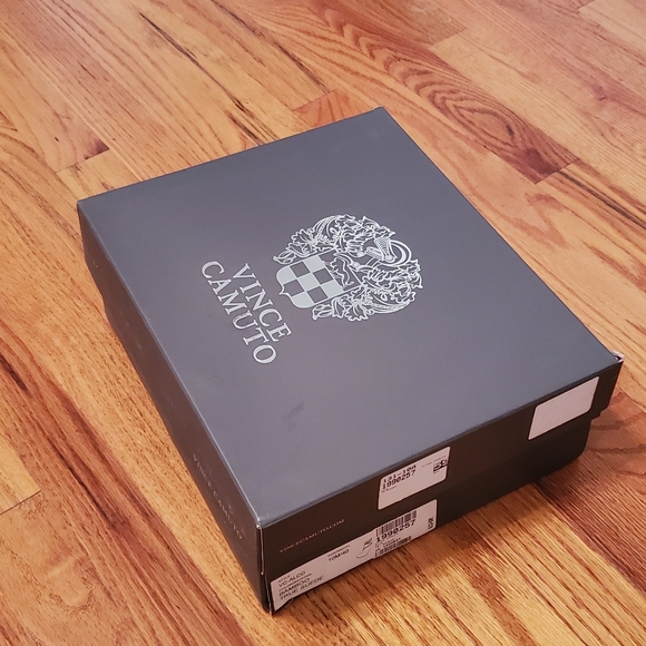 Vince Camuto Alco Bamboo Suede Dress Booties - Picture 13 of 16